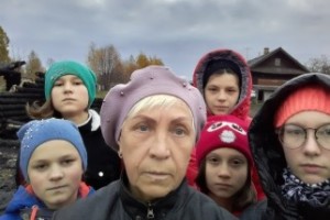 20191002 170537 e1574770535384 300x200 - Помочь приемным девочкам